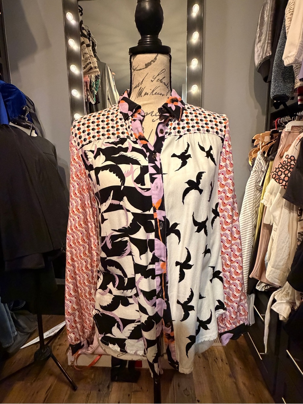 Maeve by Anthropologie bird Print Button-Up Blouse in Navy, White & Pink